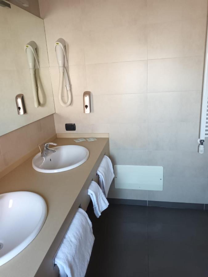 Luxury Rooms Padova Station Экстерьер фото