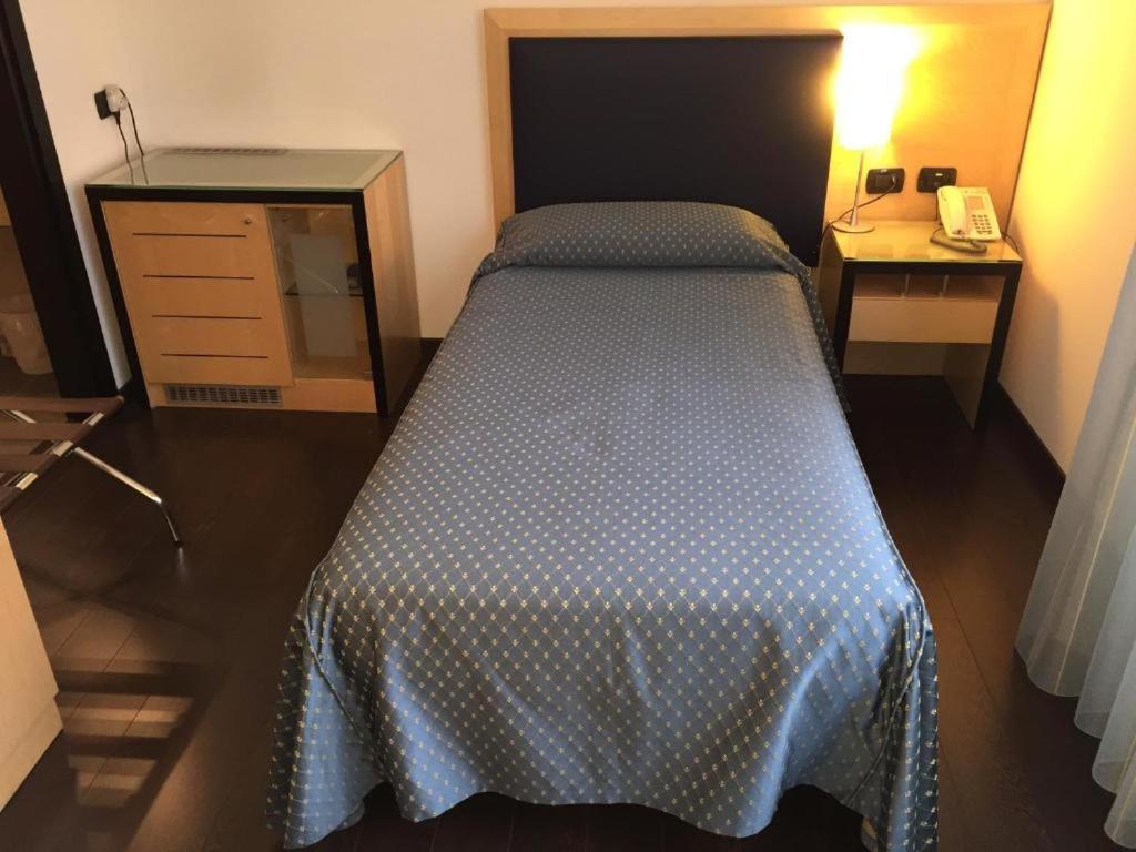 Luxury Rooms Padova Station Экстерьер фото