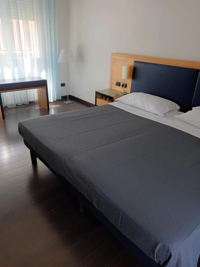 Luxury Rooms Padova Station Экстерьер фото